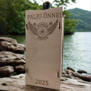 Personaalne puidust pudelihoidja "Lõksus"