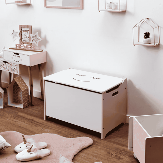 Puidust mänguasjakast "Kuu"