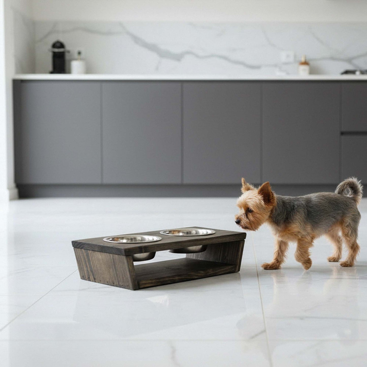 Puidust sõõgialus lemmikoomale - erinevad suurused